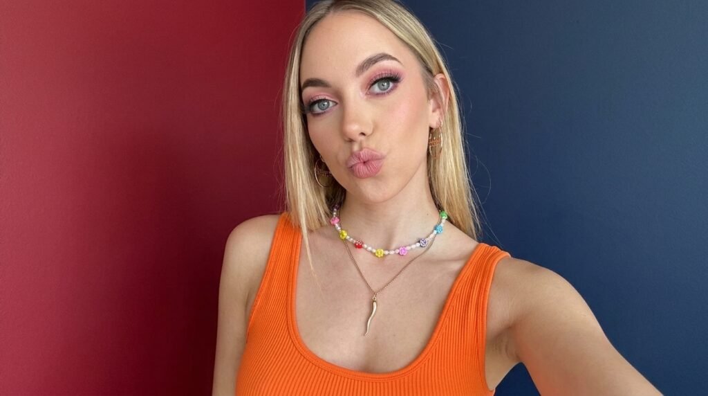 Khloe Kapri Bio: Age, Career, Height & Net Worth