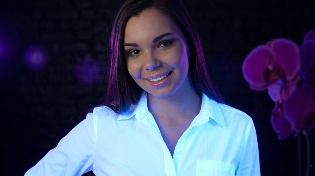 Sofia Lee Bio 2026: Age, Career, Net Worth & More