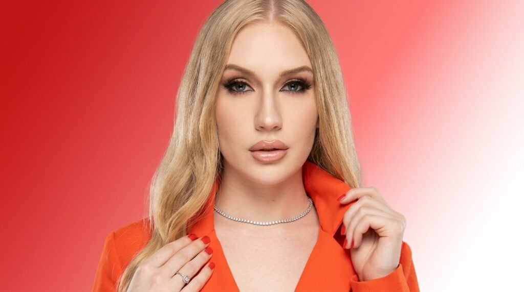 Emma Starletto Age, Career, Height & Net Worth