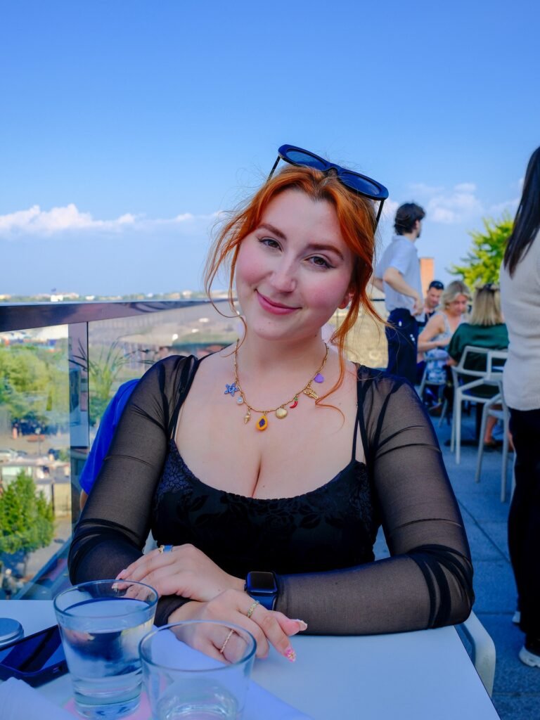 Isla Moon: Age, Career, Net Worth & Real Facts (2026)