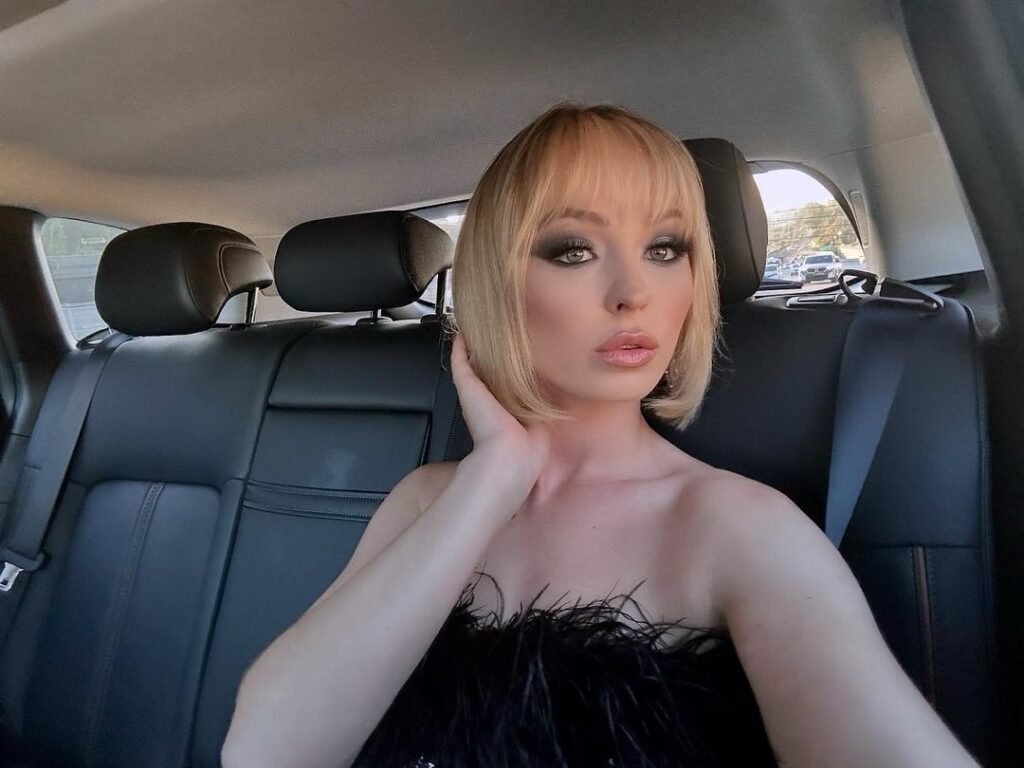 Lilly Bell Bio: Age, Career, Family, Boyfriend & Net Worth