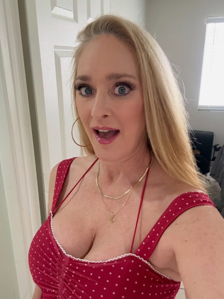 Wendy Raine Bio: Age, Career, Height & Net Worth
